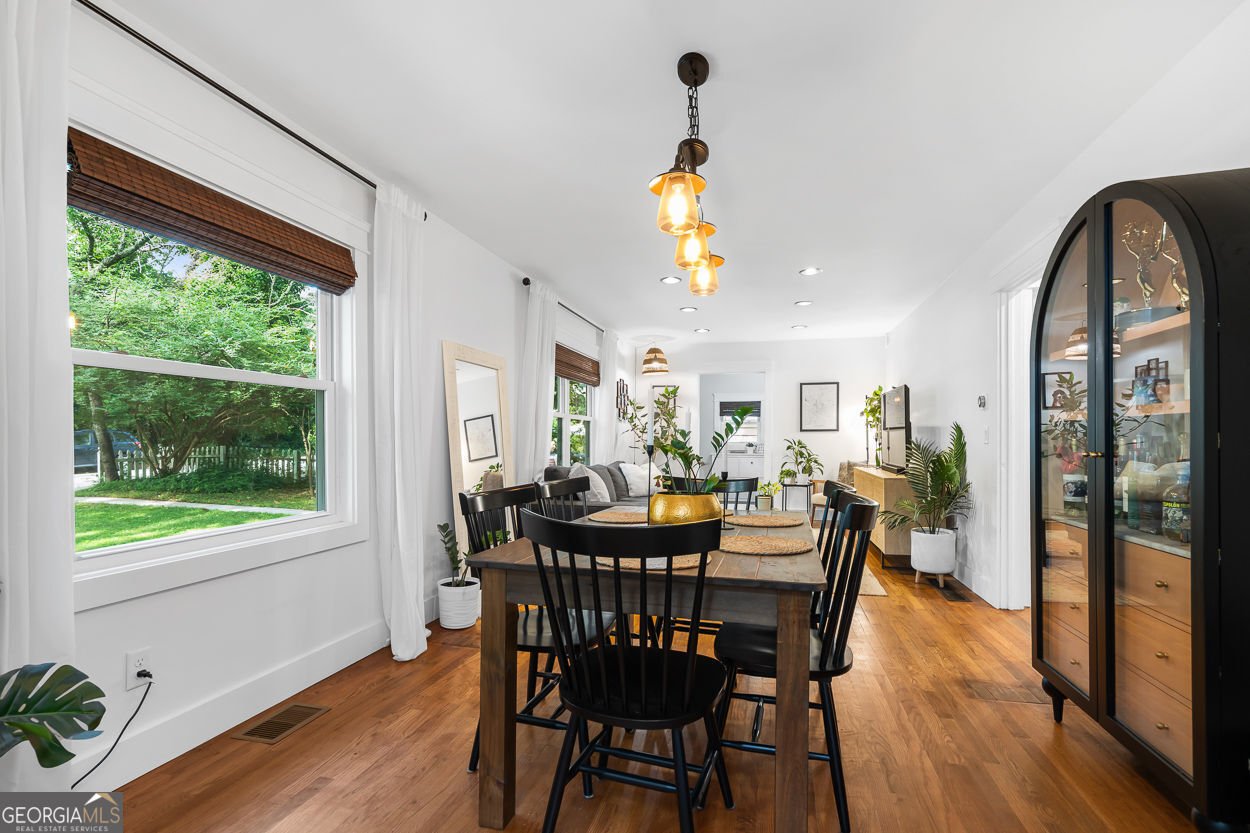 1556 Braeburn Drive Atlanta - 11