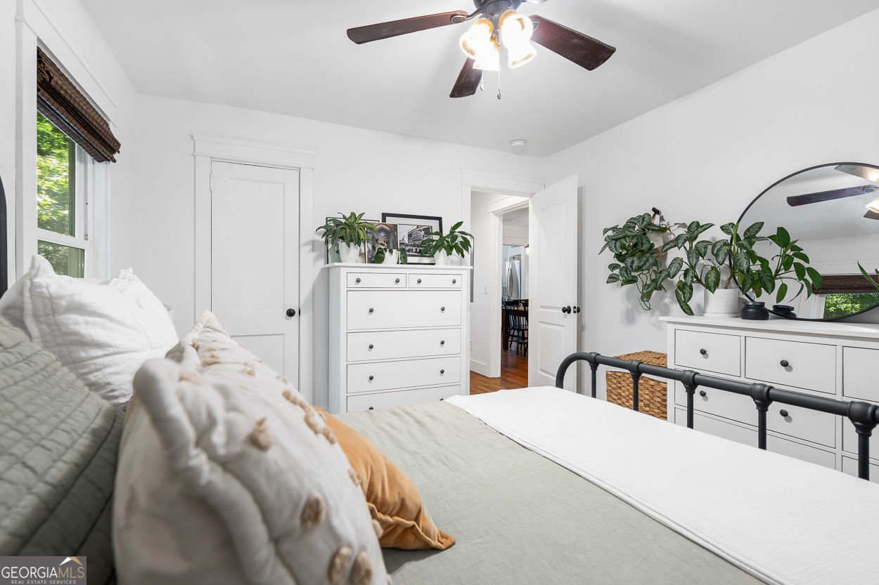 1556 Braeburn Drive Atlanta - 17