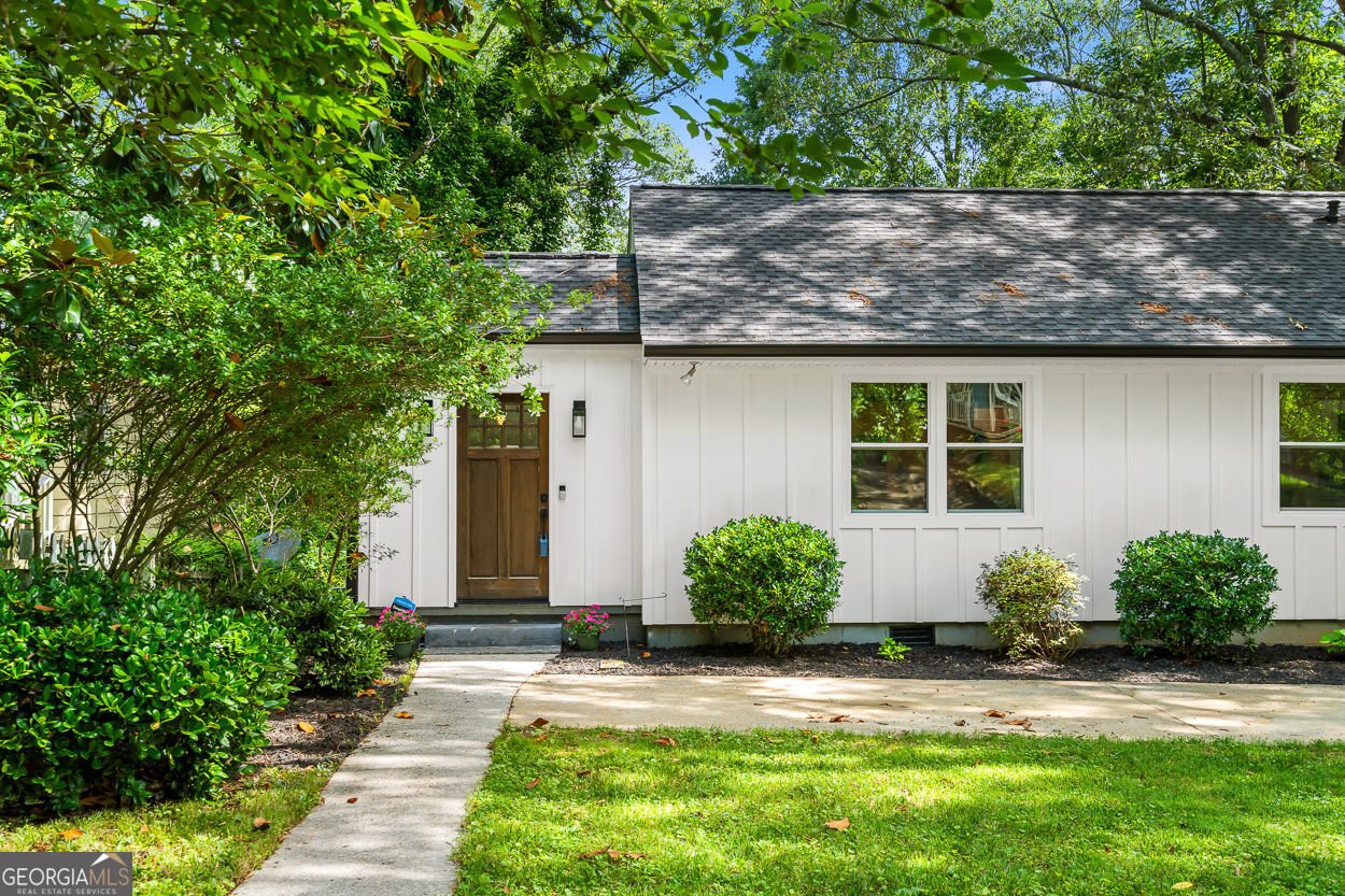 1556 Braeburn Drive Atlanta - 3
