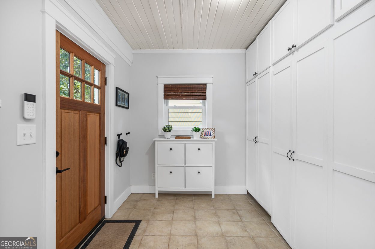 1556 Braeburn Drive Atlanta - 4
