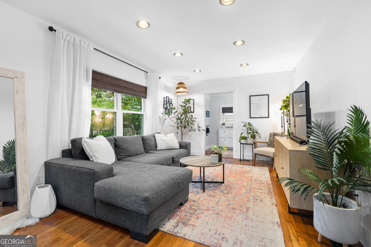 1556 Braeburn Drive Atlanta - 8