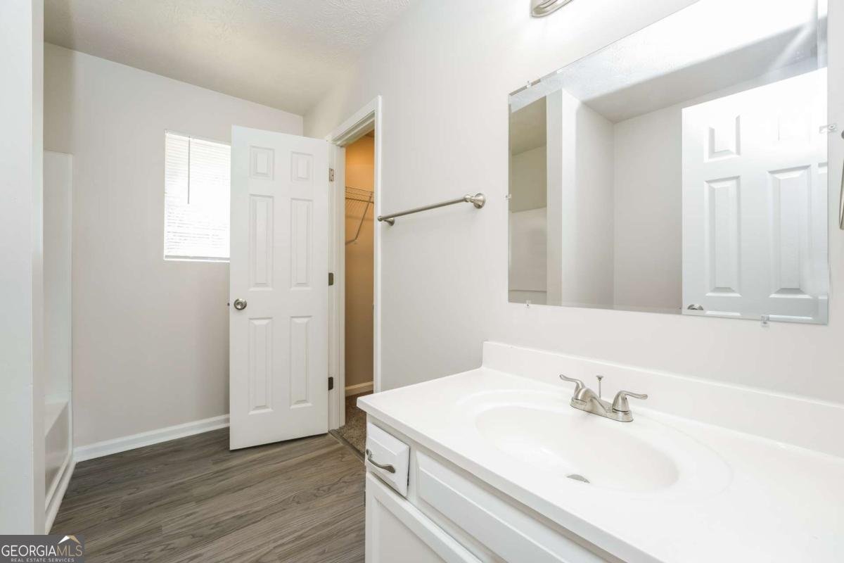 6481 Alford Way Lithonia - 22