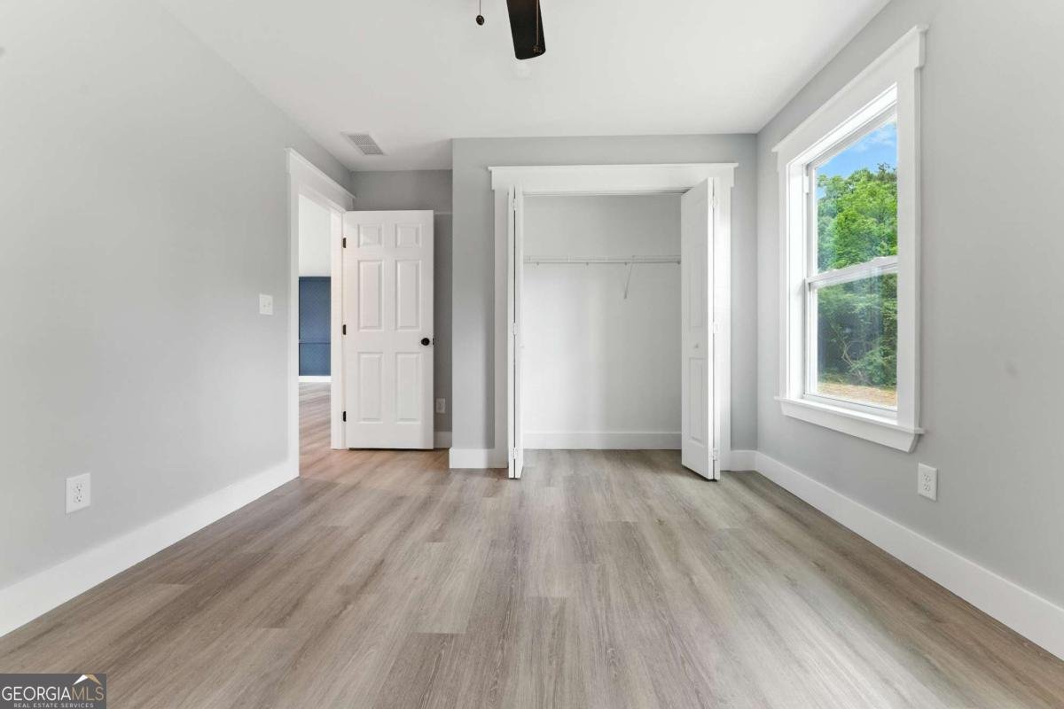 376 Wayside Lane Dallas - 18