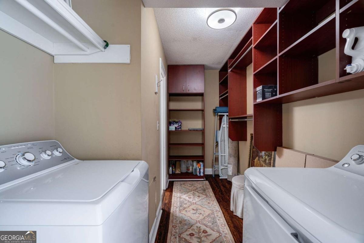 6851 Roswell Road Atlanta - 10