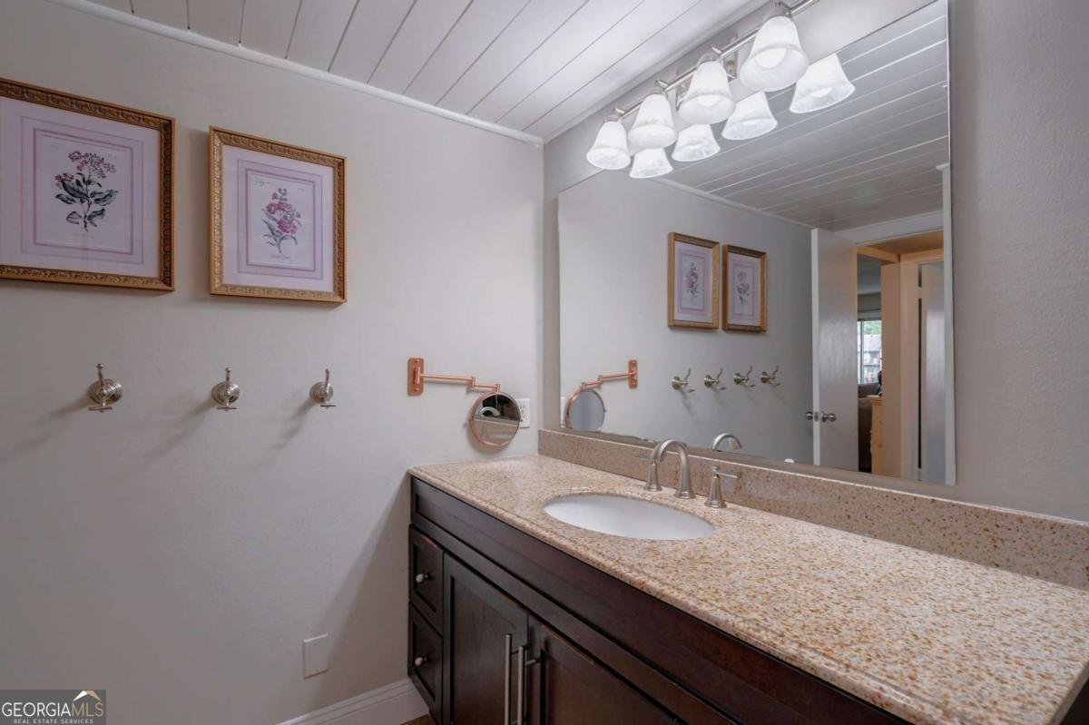 6851 Roswell Road Atlanta - 12