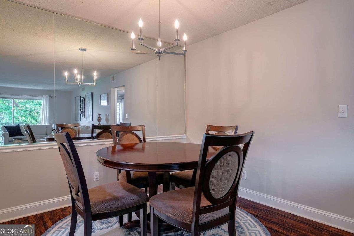 6851 Roswell Road Atlanta - 25
