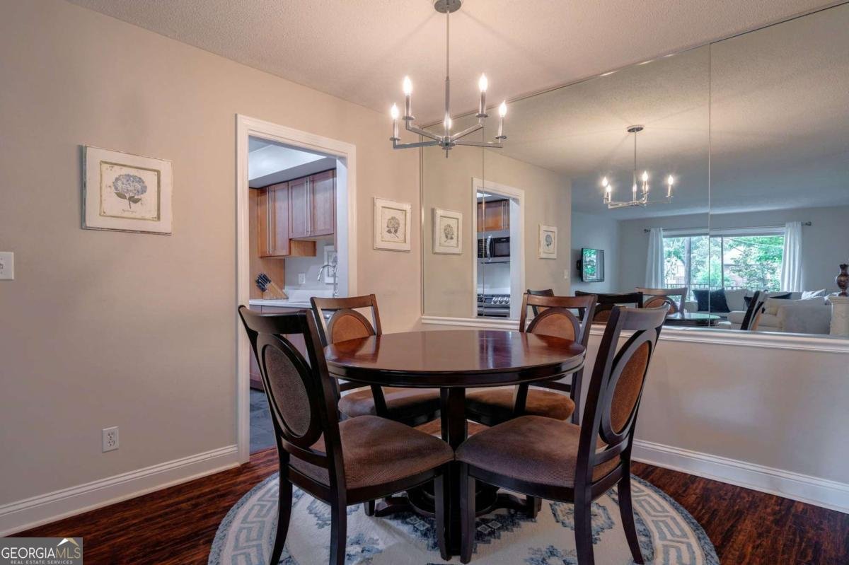 6851 Roswell Road Atlanta - 4