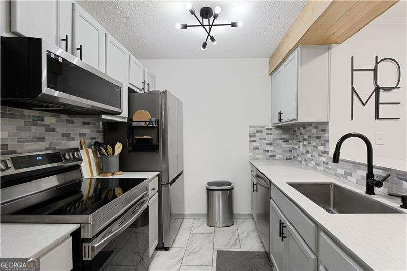 107 Barrington Hills Drive Atlanta - 7