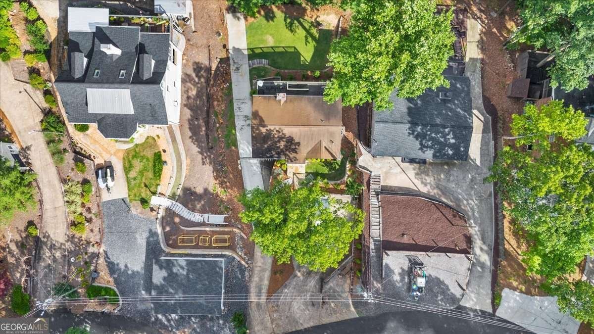 9430 Chestatee Court Gainesville - 28