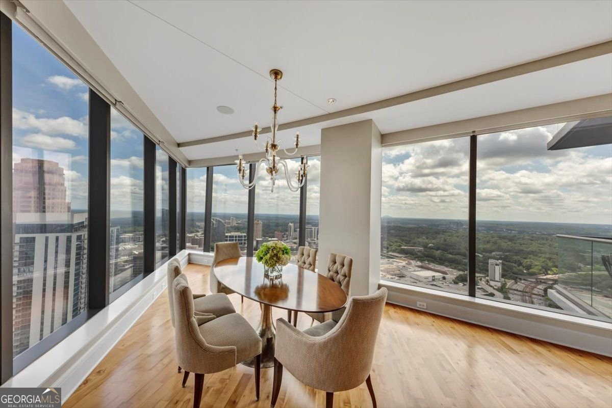 3344 Peachtree Road ATLANTA - 14