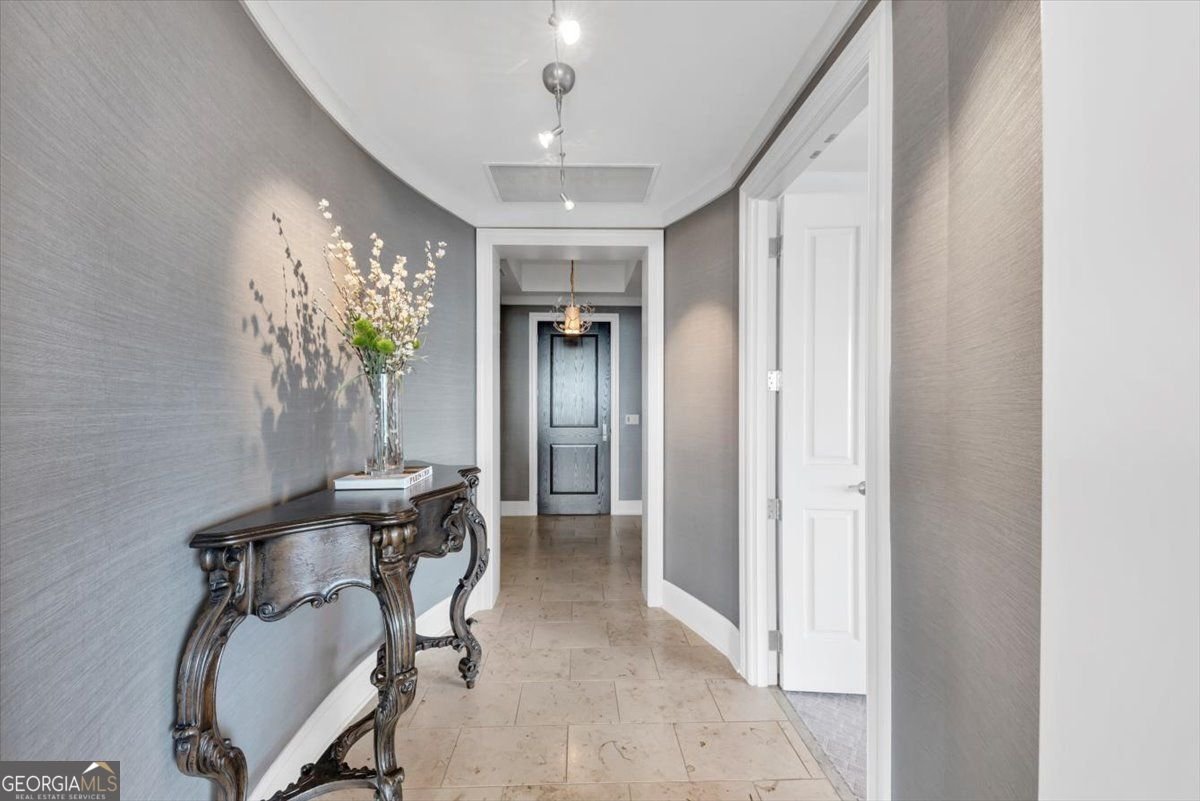 3344 Peachtree Road ATLANTA - 2