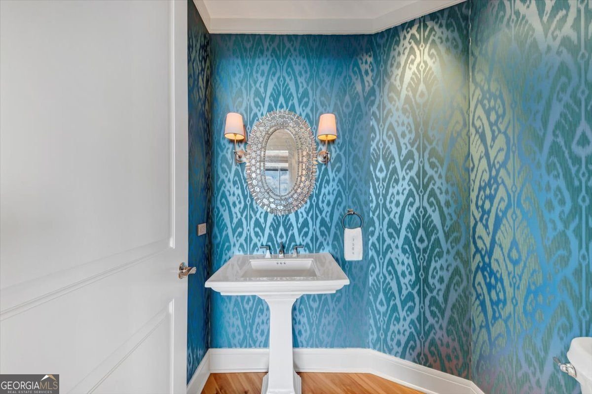 3344 Peachtree Road ATLANTA - 25