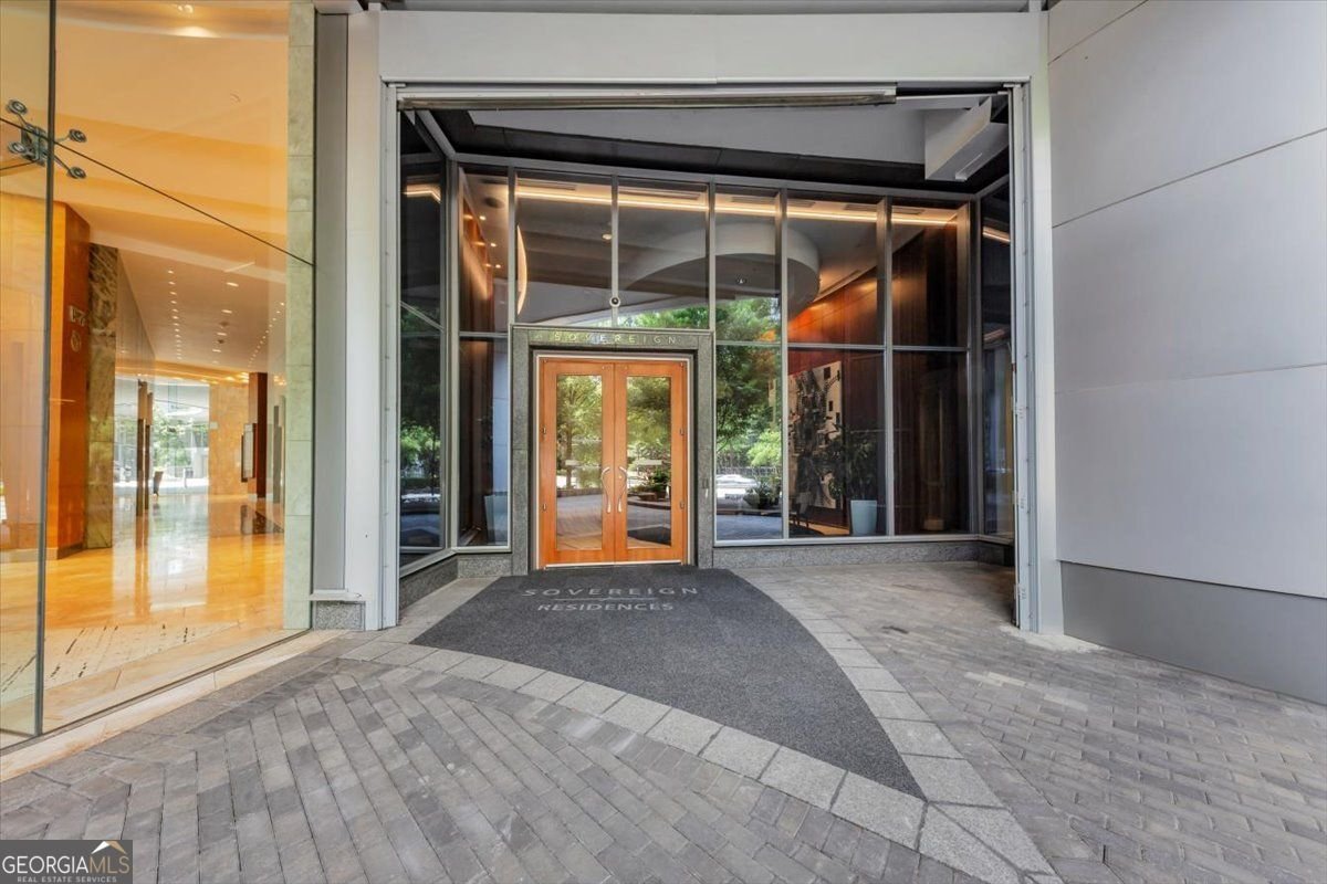 3344 Peachtree Road ATLANTA - 4