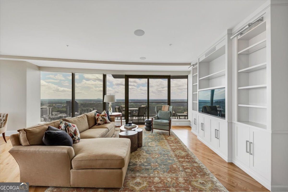 3344 Peachtree Road ATLANTA - 9