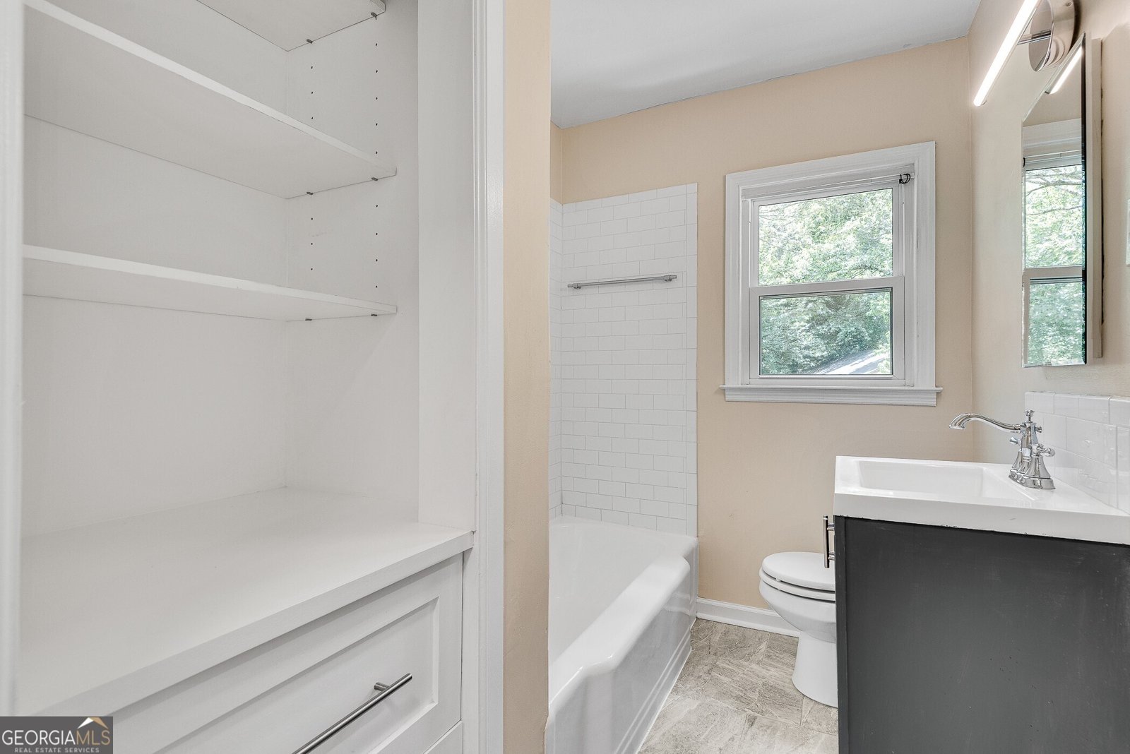 1131 Forrest Boulevard Decatur - 11