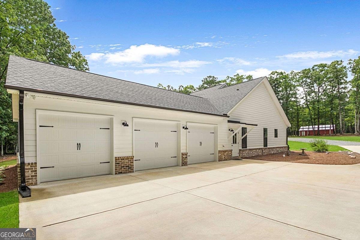 1505 Willis Road Barnesville - 5