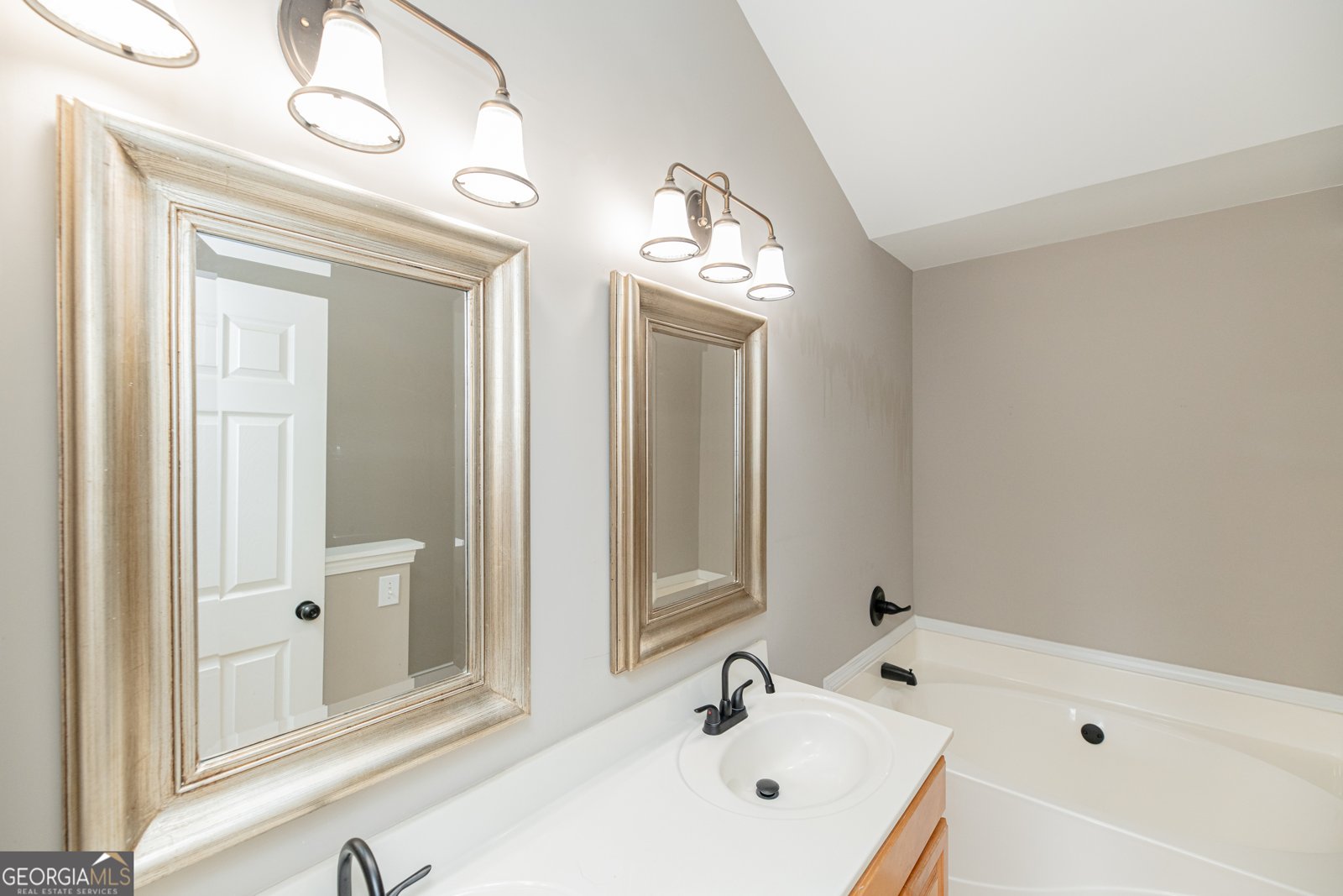 2427 CAMATA Place Marietta - 28