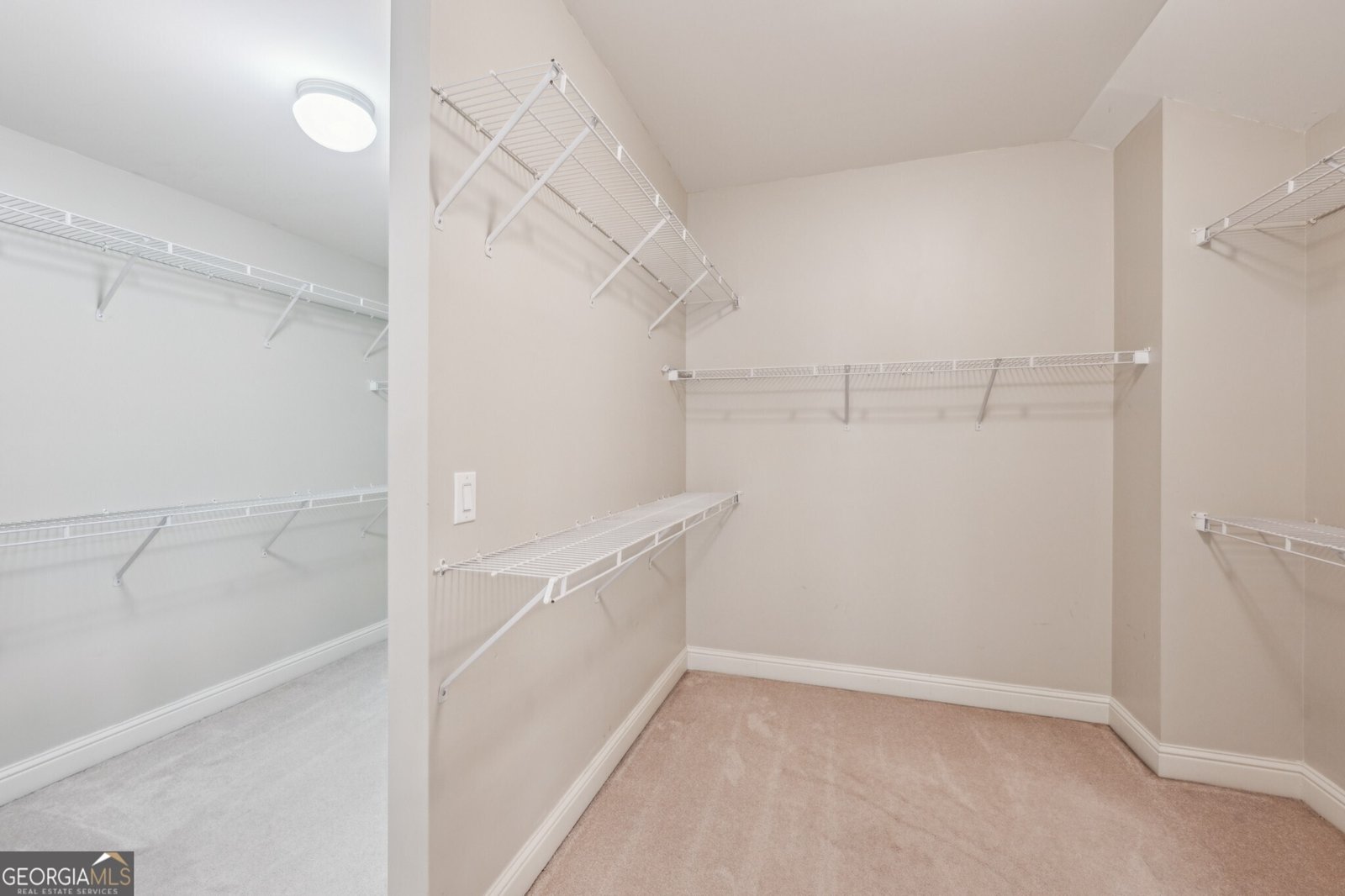 4046 Newhaven Circle Atlanta - 28