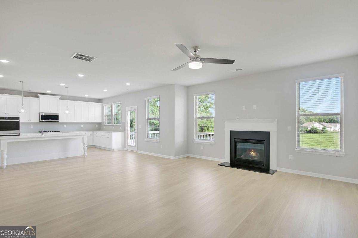 932 Melville Drive Stockbridge - 10