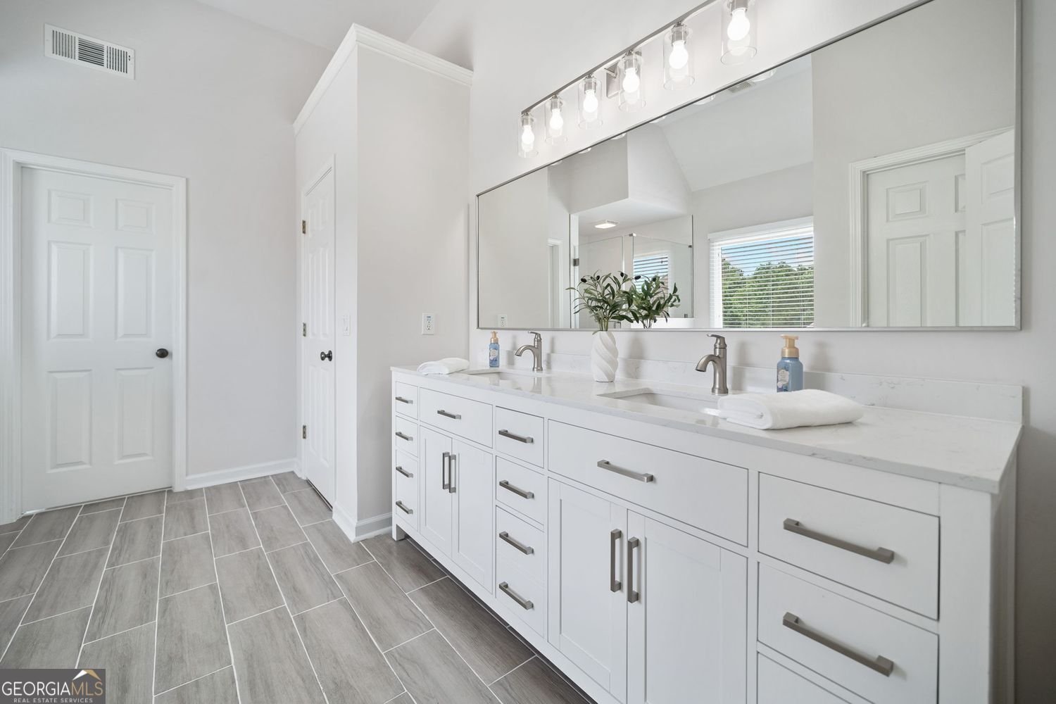 200 Glen Wood Place CANTON - 4
