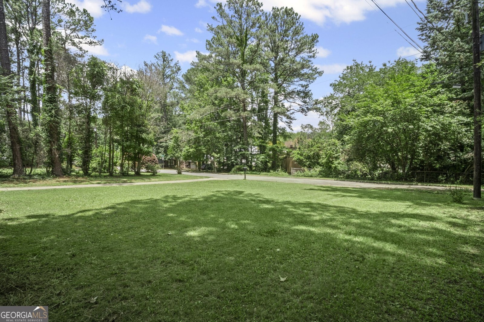 539 Karen Drive Alpharetta - 3