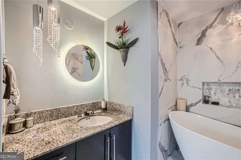 3338 Peachtree Road Atlanta - 19