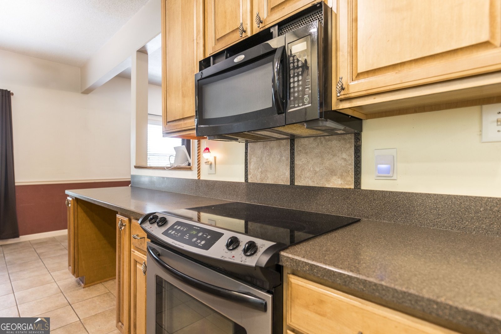 5828 Green Hill Drive Macon - 13