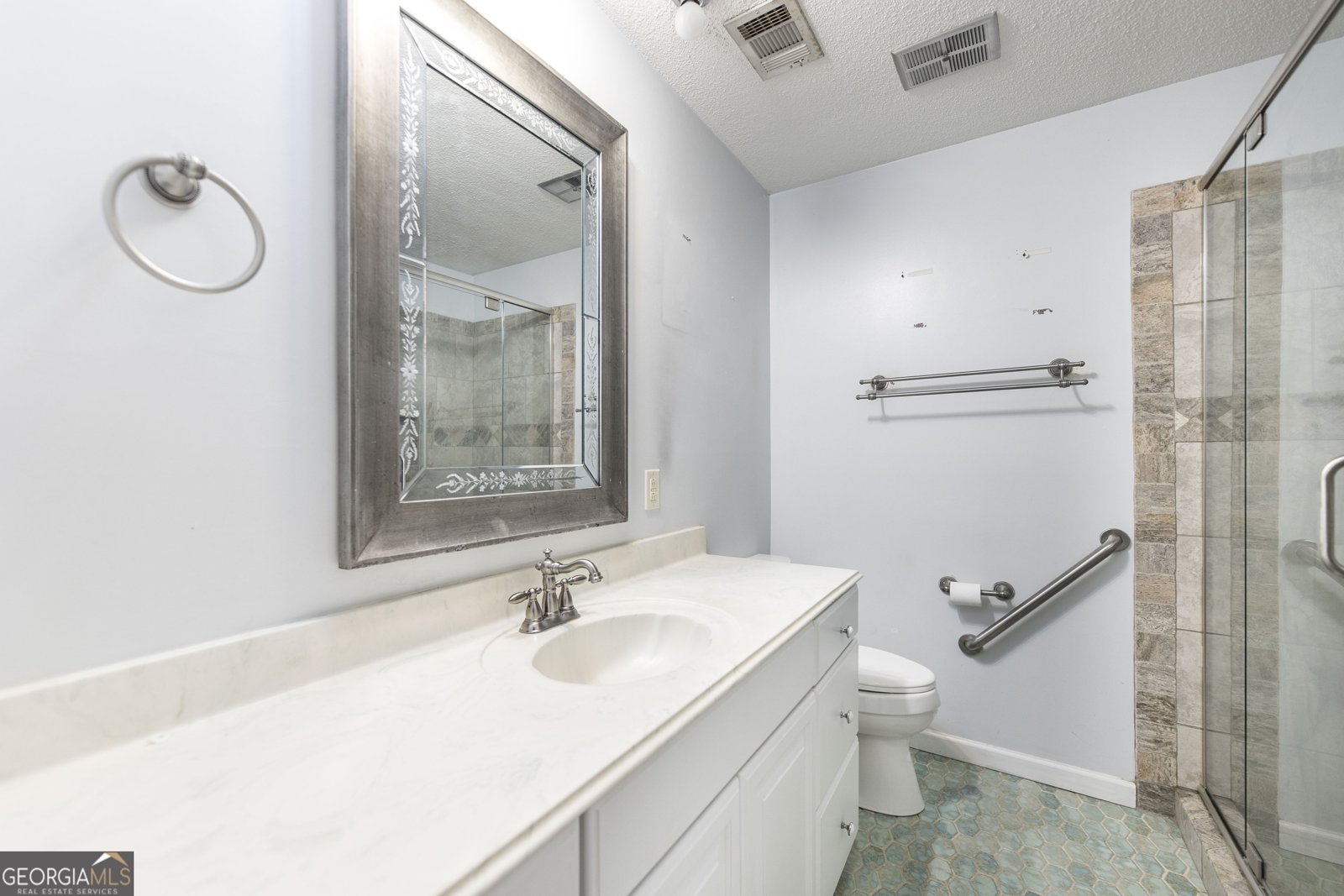 5828 Green Hill Drive Macon - 27