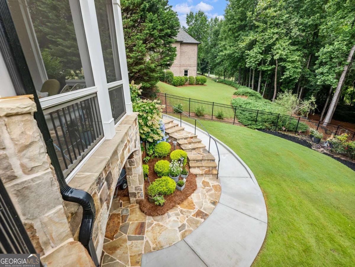 2392 Crimson King Drive Braselton - 31
