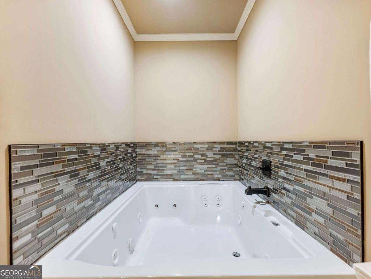 2392 Crimson King Drive Braselton - 55