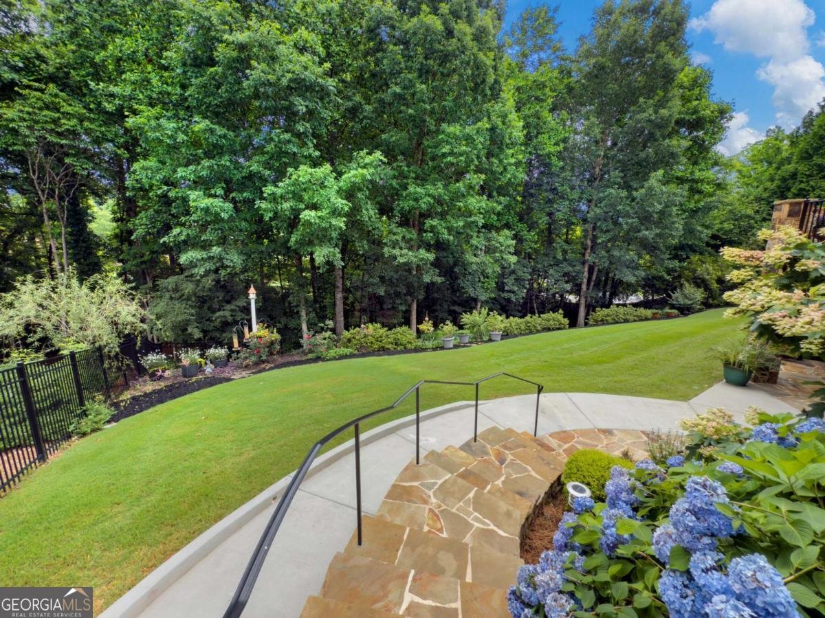 2392 Crimson King Drive Braselton - 68