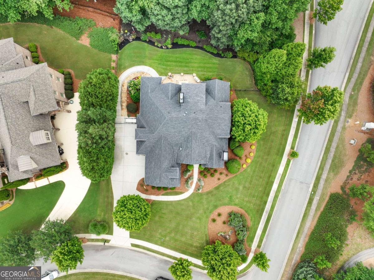 2392 Crimson King Drive Braselton - 94