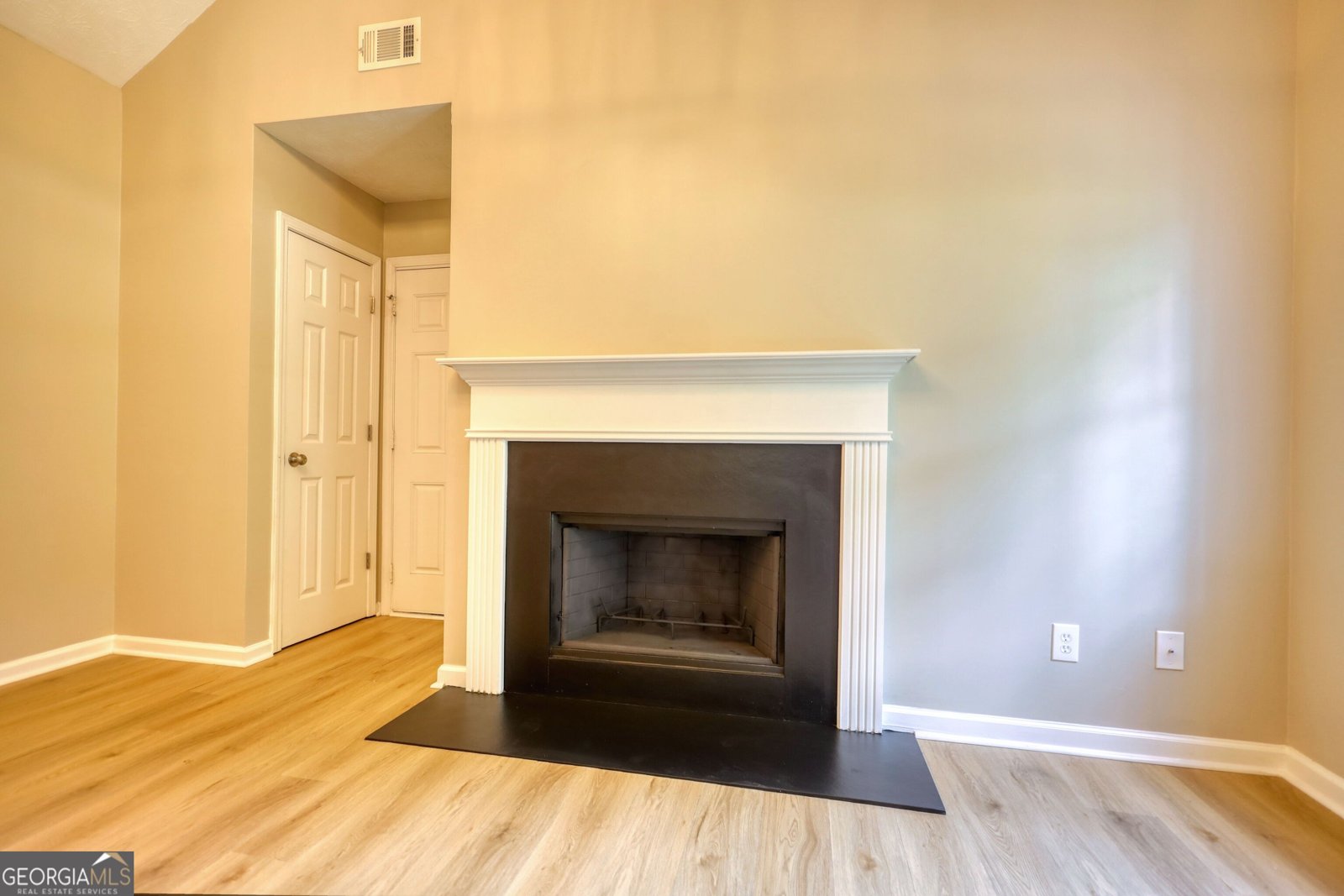 285 Nancy Street Monticello - 11