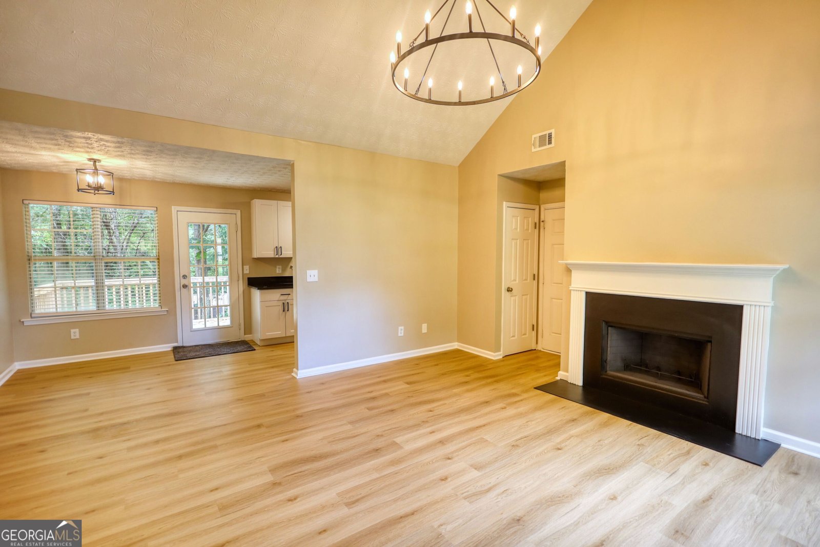 285 Nancy Street Monticello - 7
