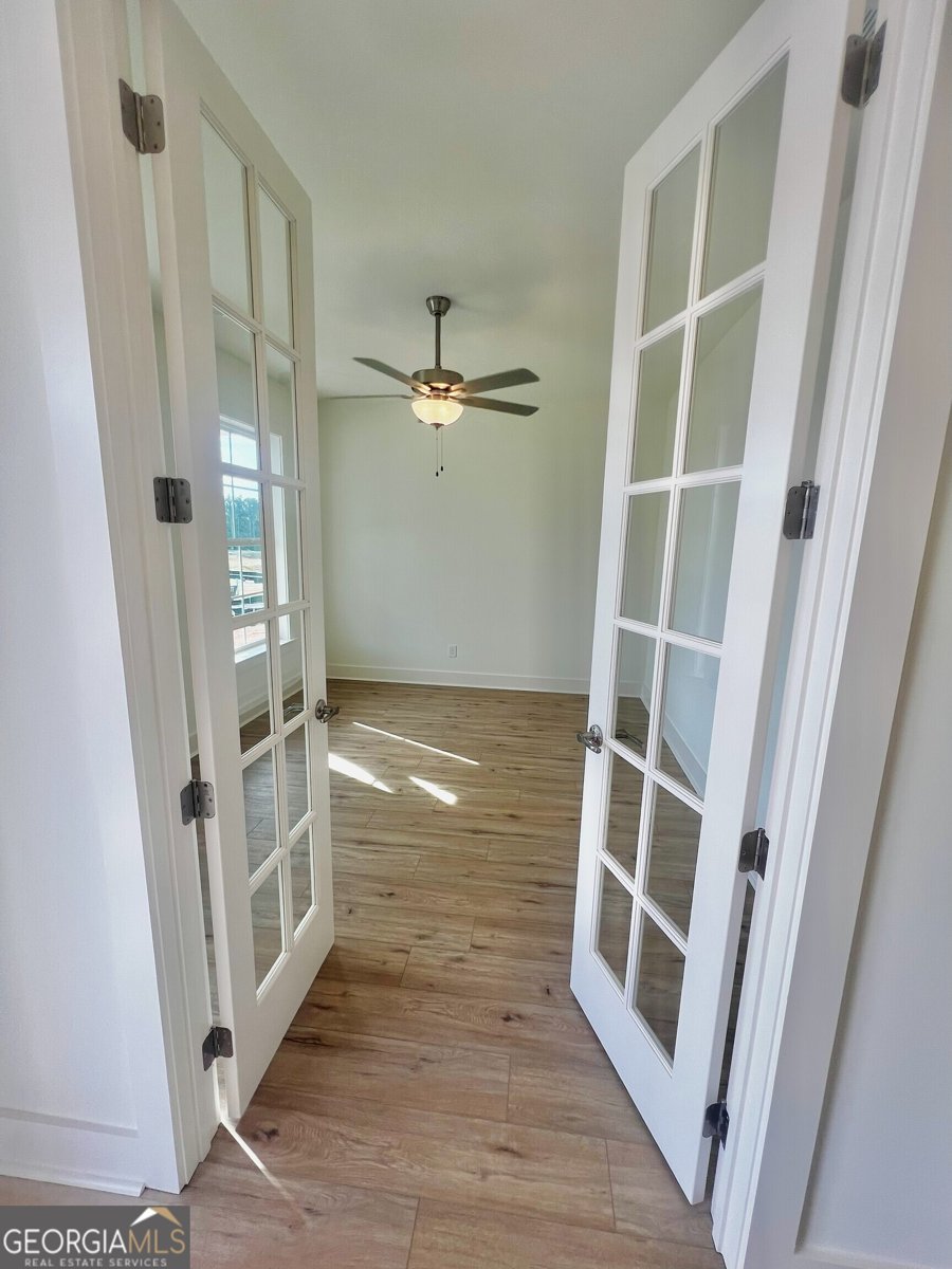 580 Barnfield Way Dallas - 10