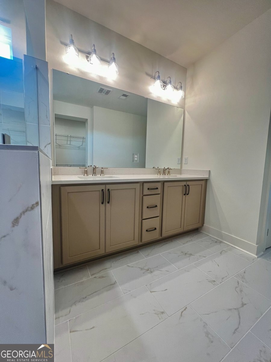 580 Barnfield Way Dallas - 13