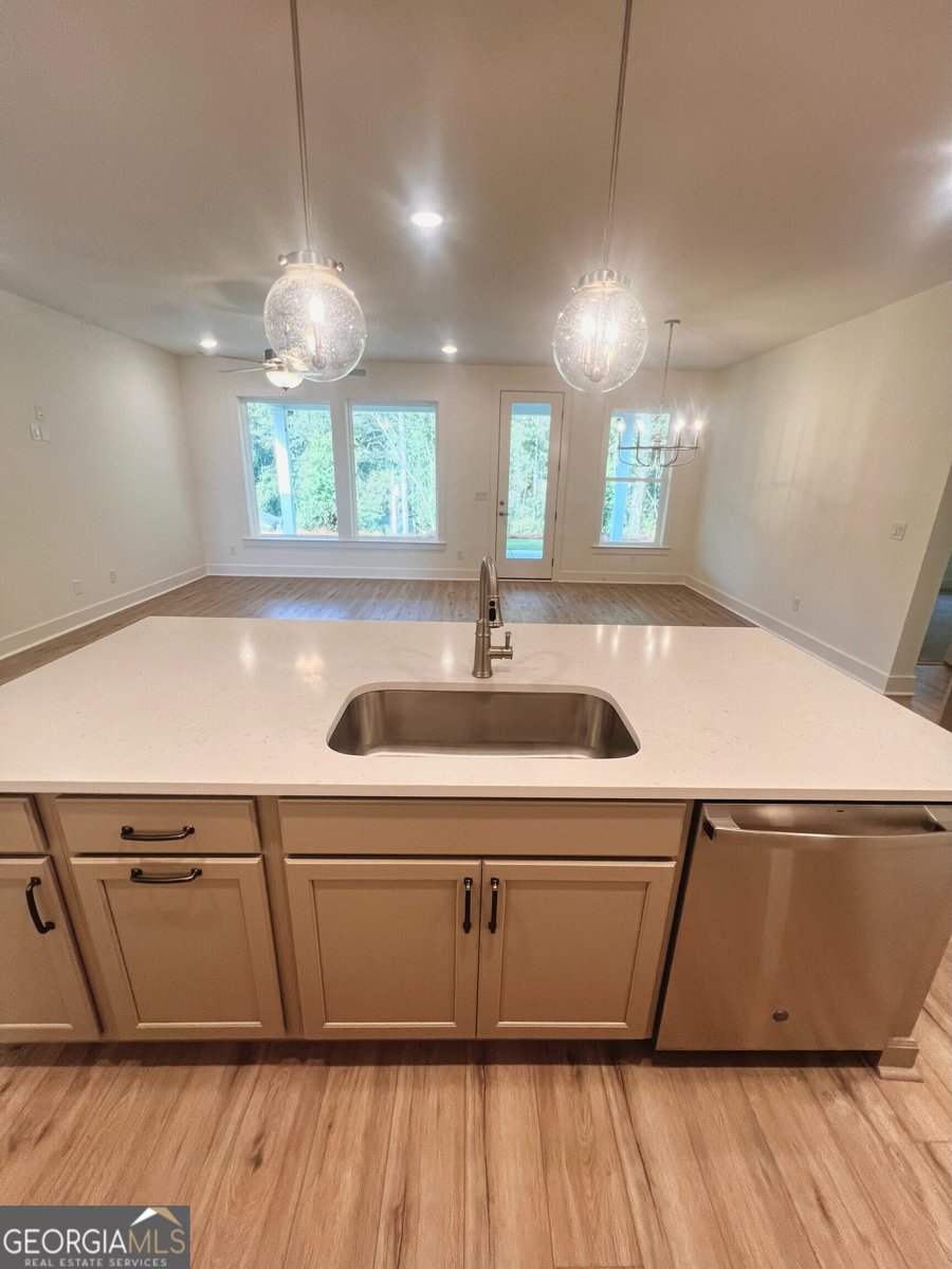 580 Barnfield Way Dallas - 8