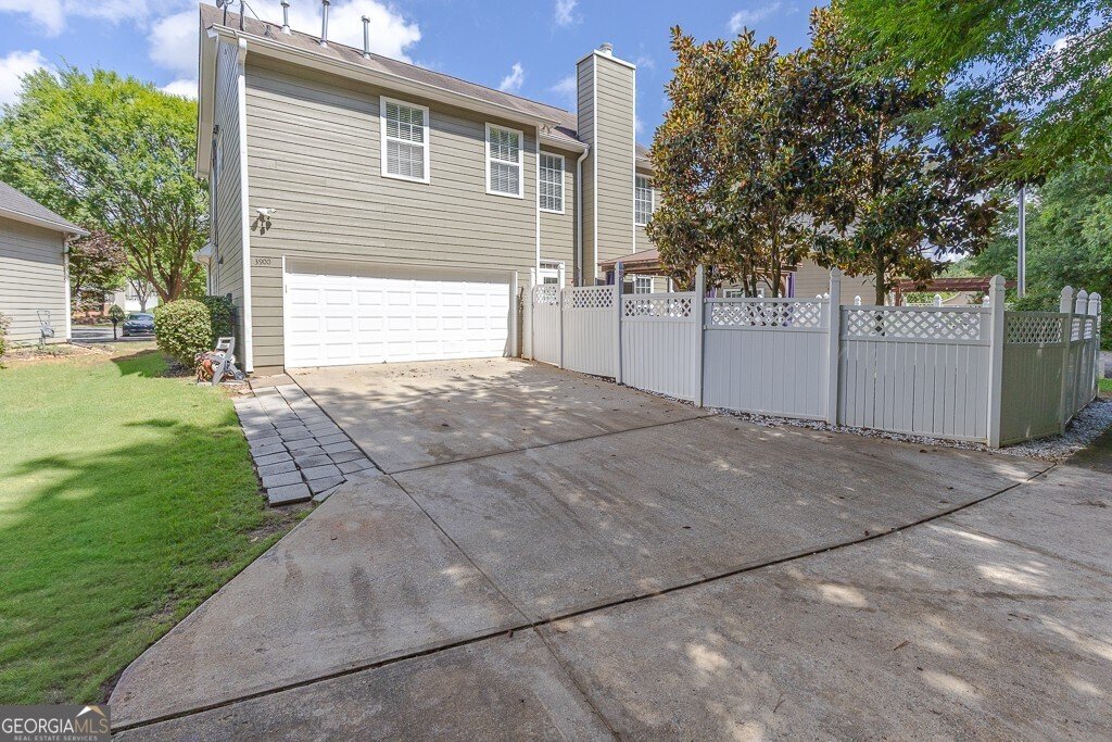 3900 Baluster Court Suwanee - 1