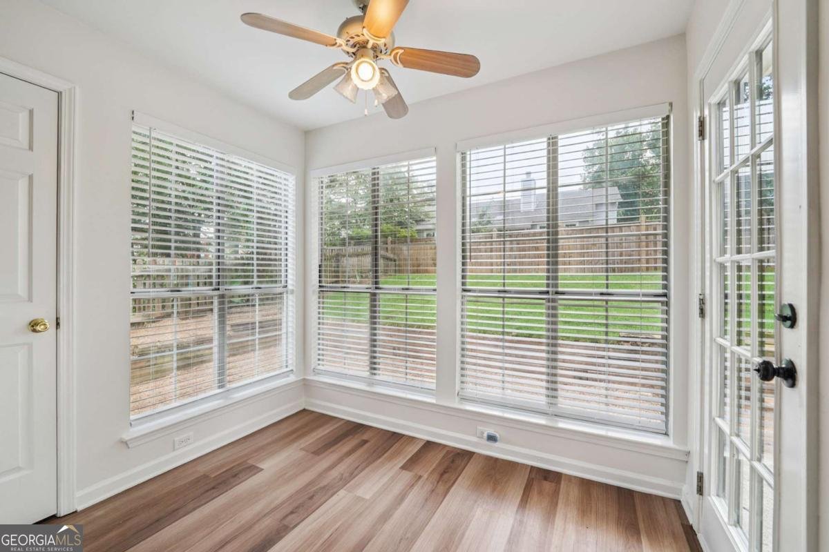 645 Ruxbury Court Suwanee - 14