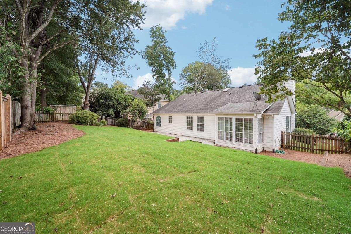 645 Ruxbury Court Suwanee - 25