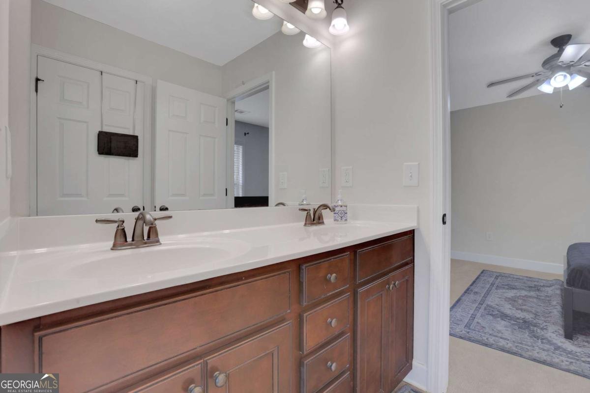 1105 Sterling Brooke Drive Alpharetta - 35