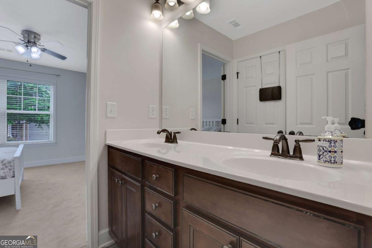 1105 Sterling Brooke Drive Alpharetta - 37