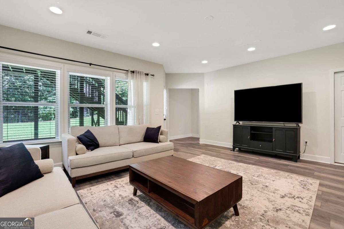 1105 Sterling Brooke Drive Alpharetta - 42