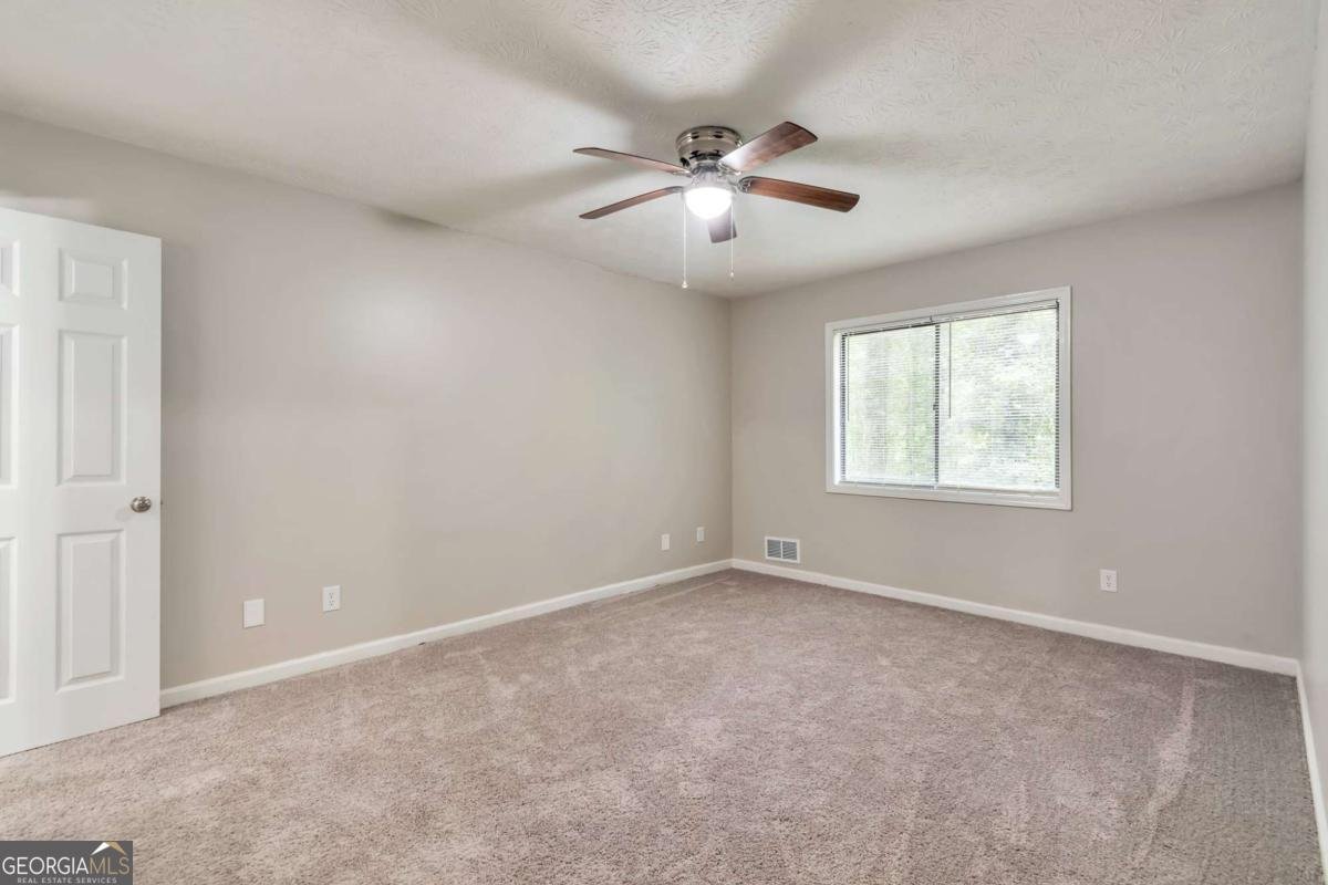 5215 Mainstreet Park Drive Stone Mountain - 21