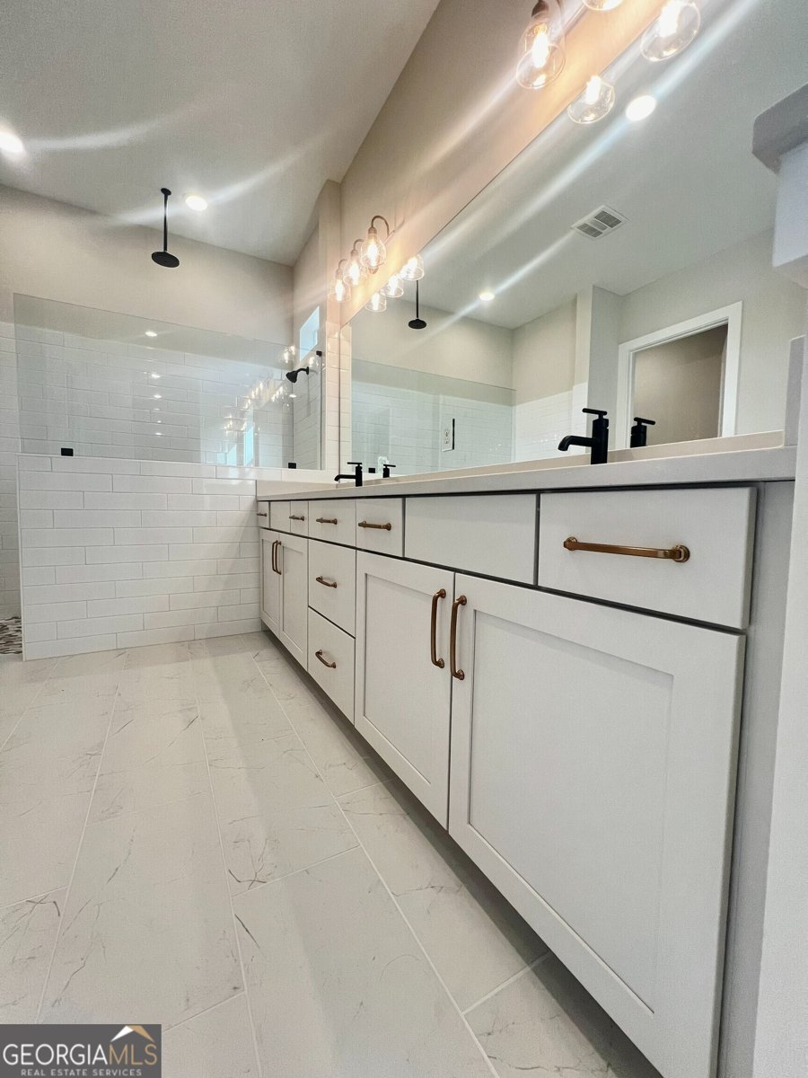 568 Barnfield Way Dallas - 18