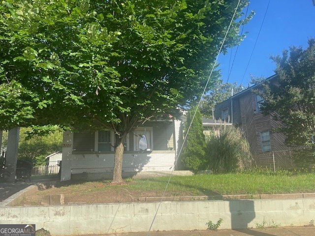 3101 Point Street East Point - 2