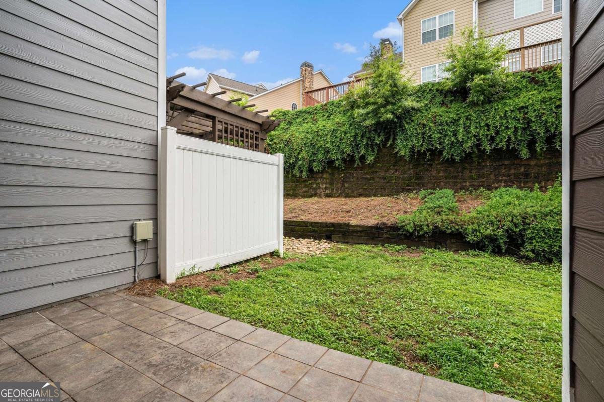 2731 Pierce Brennen Court Lawrenceville - 24