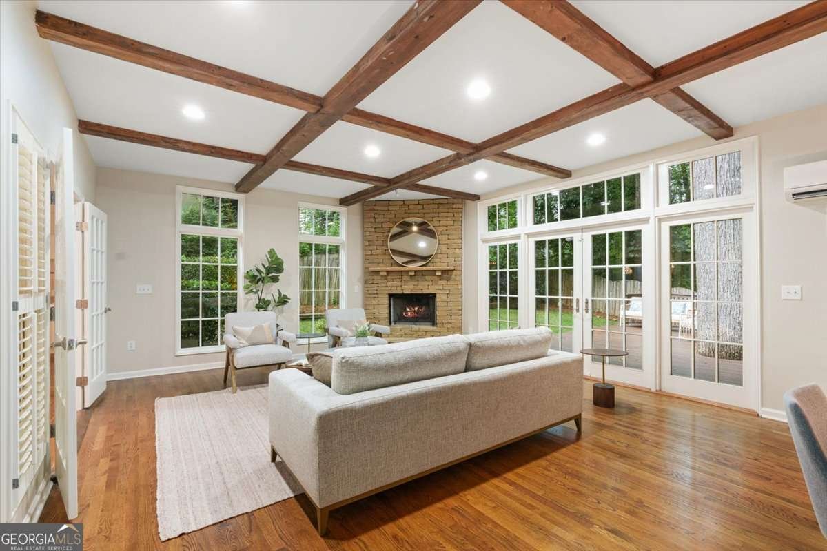 5114 Ivy Road Atlanta - 18