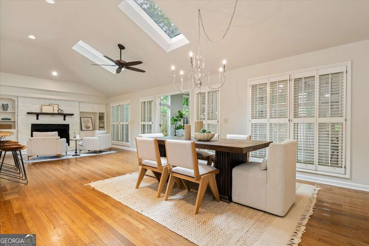 5114 Ivy Road Atlanta - 5