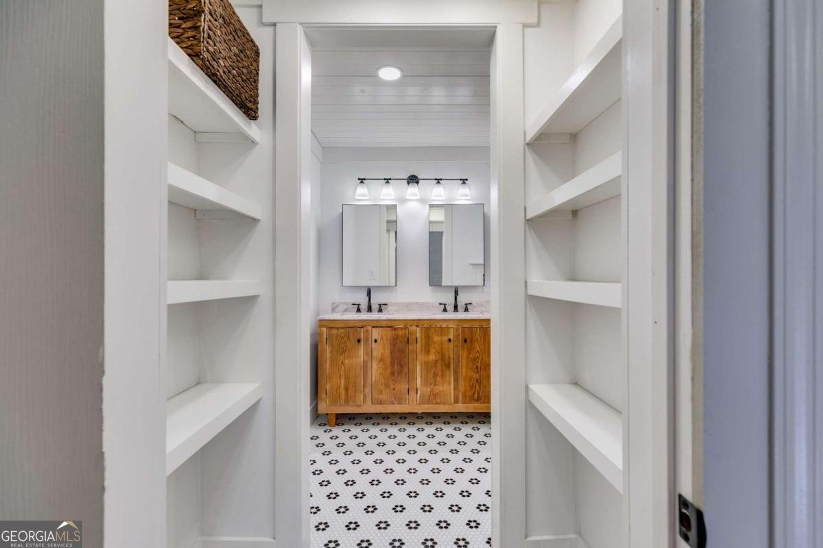 1221 Parsonage Road Madison - 24